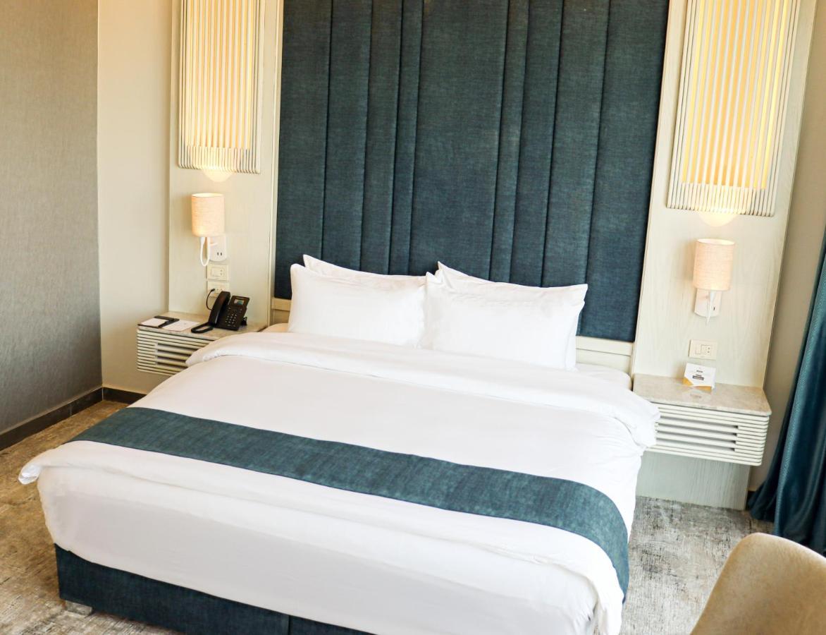 Rival Hotel 암만 외부 사진